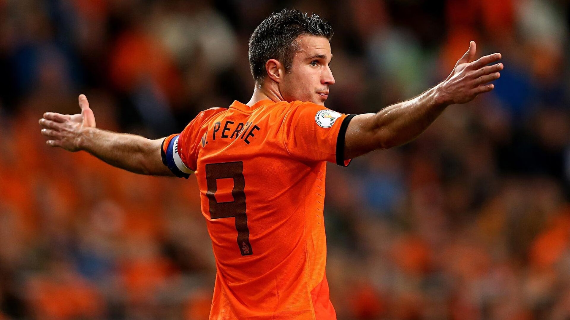 开云体育官方下载-英超悬念迭起：最后一战决定最终归属，英超最后两轮分析